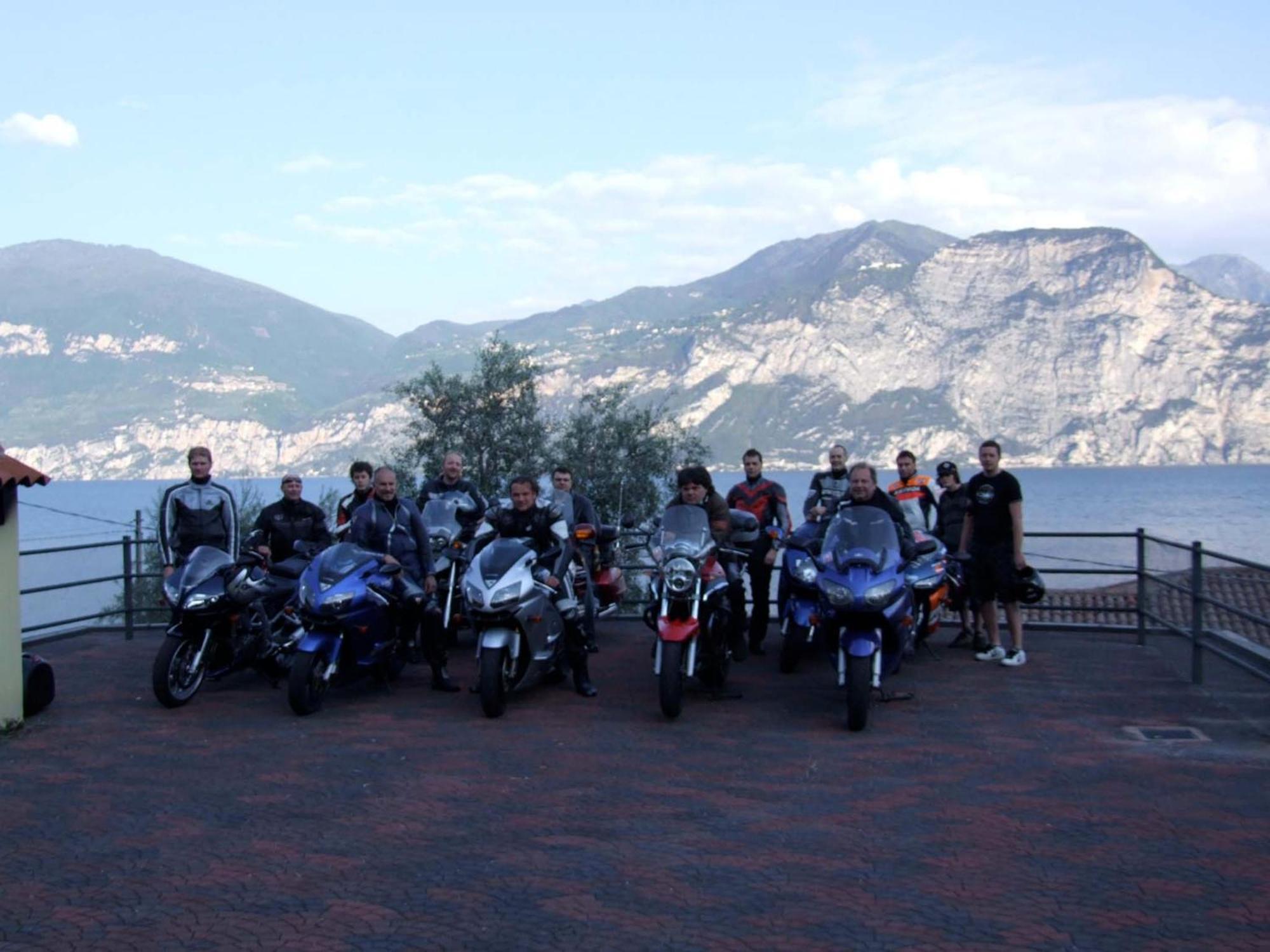 Aquacamp Hotel Brenzone sul Garda Luaran gambar