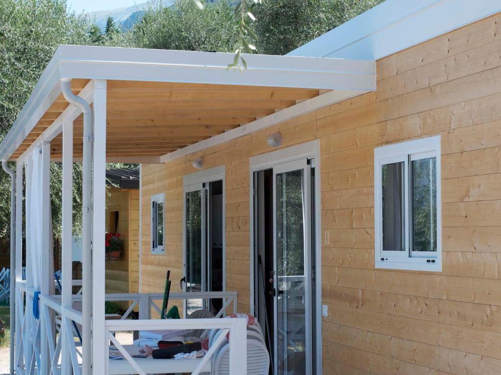 Aquacamp Hotel Brenzone sul Garda Luaran gambar